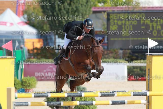 FALZINI_REMBRANDO_GIO CAV 2011_SS3_0620.jpg